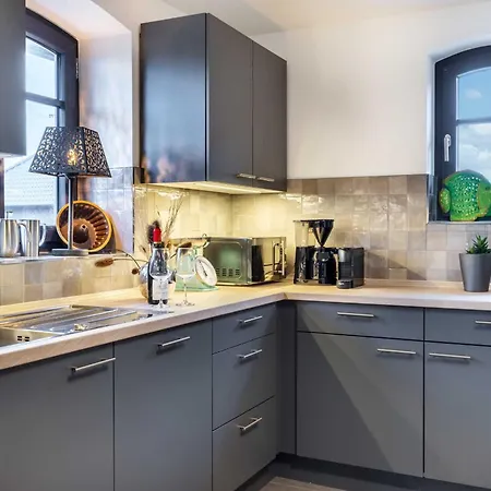 1884 Ofc 17 아파트 *